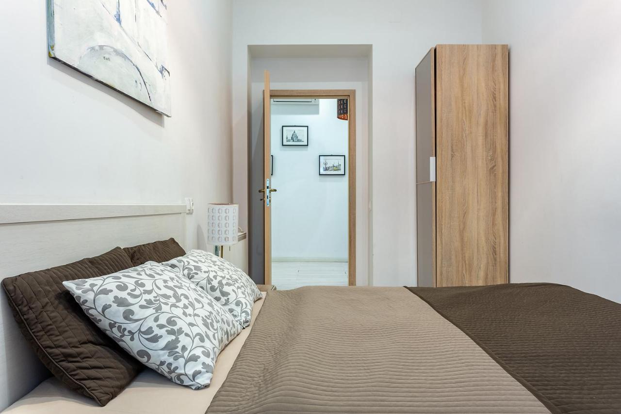 Goldcentral Apartment Dob Budapest Exterior foto